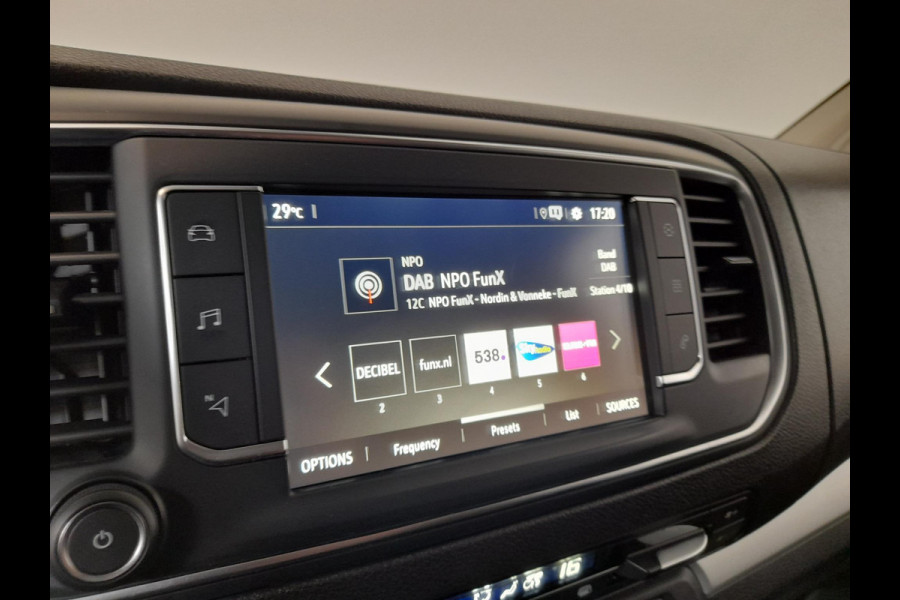 Opel Vivaro 2.0 CDTI L3H1 145PK Dubbele Cabine Edition Navigatie Trekhaak Cruise control Airco