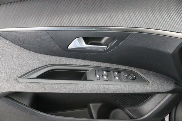 Peugeot 3008 1.2 *130PK*ECC*CRUISE*NAVI*