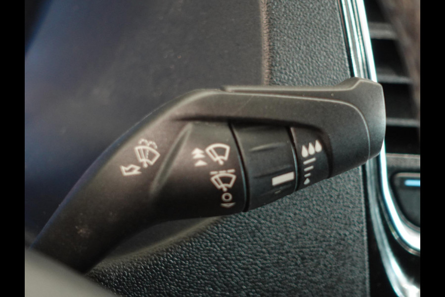 Ford Transit Custom 300 2.0 TDCI L2H1 Limited Dubbele Cabine Automaat Navigatie Airco 2 Schuifdeuren Trekhaak PDC  Carplay  DAB