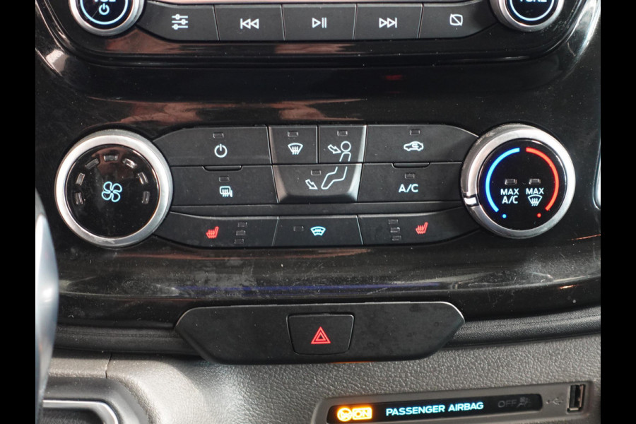 Ford Transit Custom 300 2.0 TDCI L2H1 Limited Dubbele Cabine Automaat Navigatie Airco 2 Schuifdeuren Trekhaak PDC  Carplay  DAB