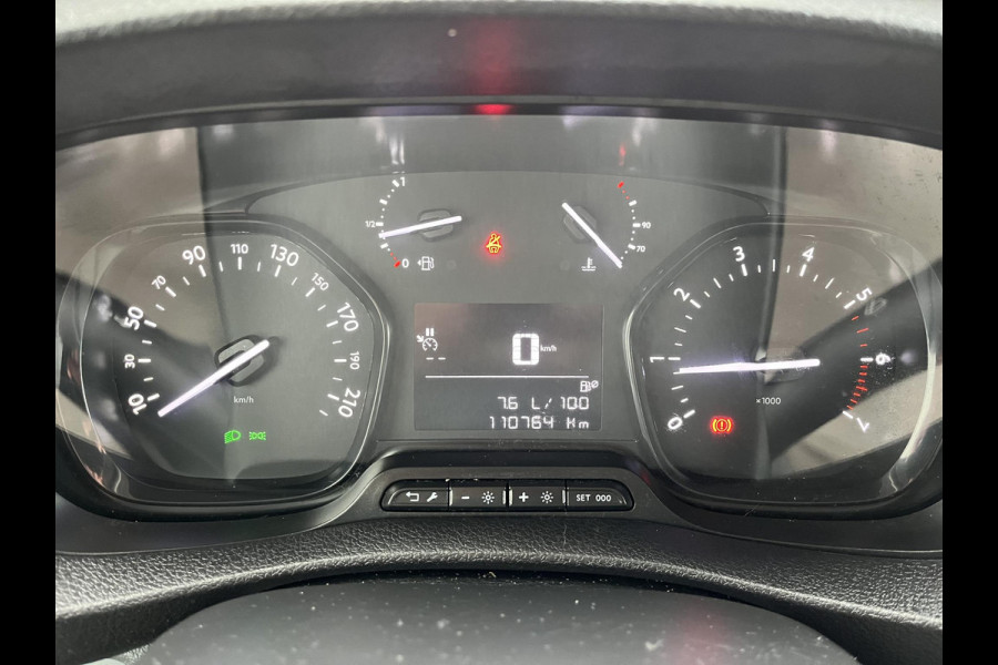 Citroën Jumpy 1.5 BlueHDI 120 M Club*NAVI*CRUISE*A/C* CARPLAY*3P