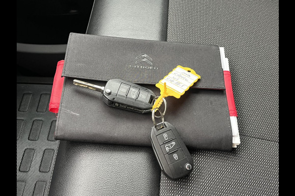 Citroën Jumpy 1.5 BlueHDI 120 M Club*NAVI*CRUISE*A/C* CARPLAY*3P