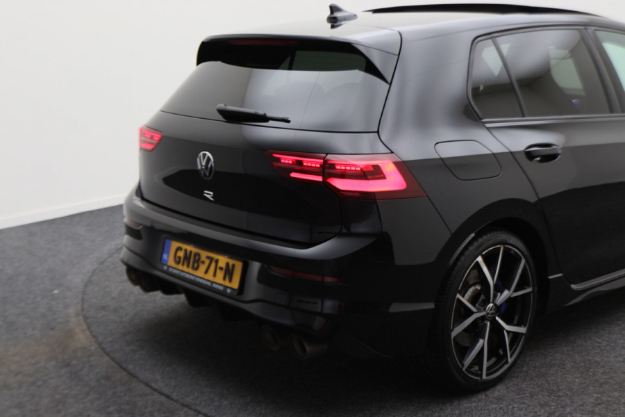 Volkswagen Golf 2.0 TSI R 4Motion Panoramadak, Akrapovic, Head-Up, IQ, ACC, H&K Sound, 19"