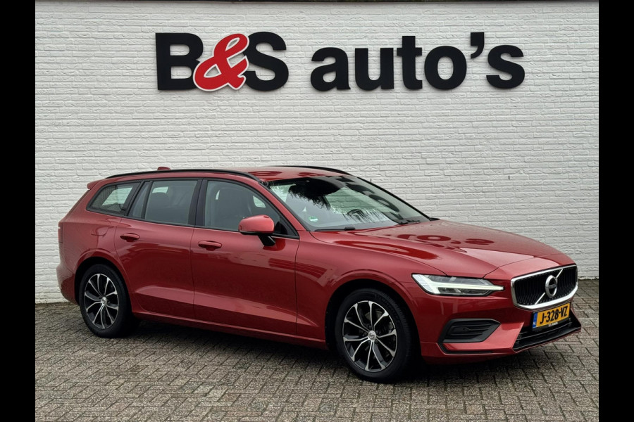 Volvo V60 2.0 B3 Momentum Advantage Automaat Comfortpack Adaptive cruise Climate control Leer Full LED Dodehoekdetectie