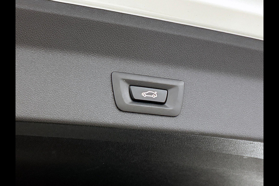 BMW X3 xDrive30e PLUG-In "FACELIFT" M Sport Shadow Line PANORAMADAK | LEER | LIVE-COCKPIT