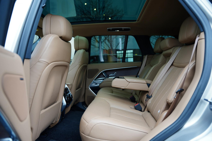 Land Rover Range Rover P 440 E SE / Nieuwe Service / Trekhaak / Stoelventilatie
