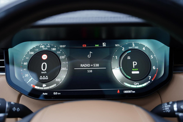 Land Rover Range Rover P 440 E SE / Nieuwe Service / Trekhaak / Stoelventilatie