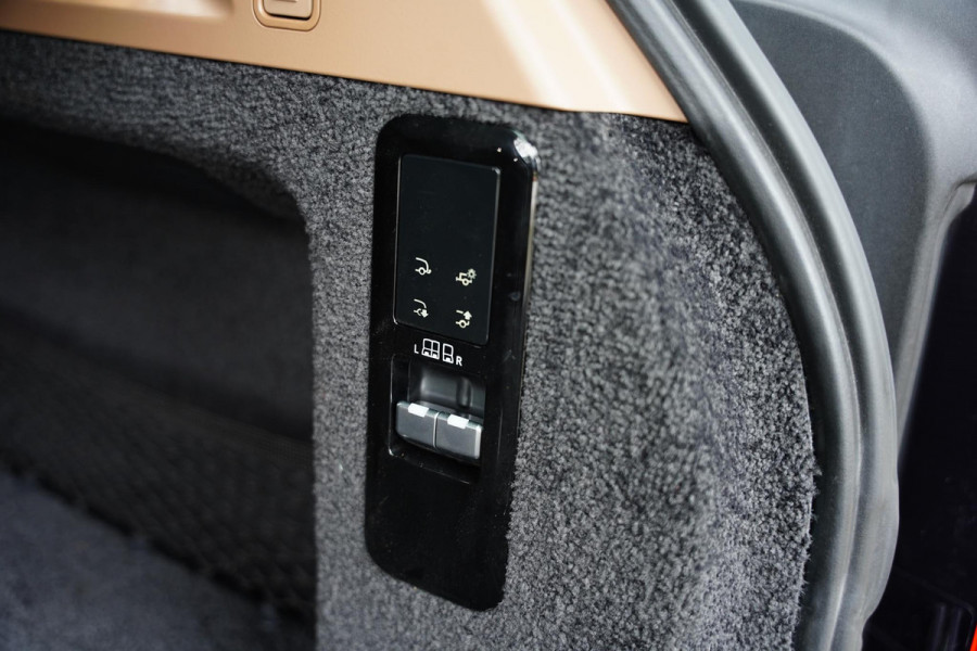 Land Rover Range Rover P 440 E SE / Nieuwe Service / Trekhaak / Stoelventilatie