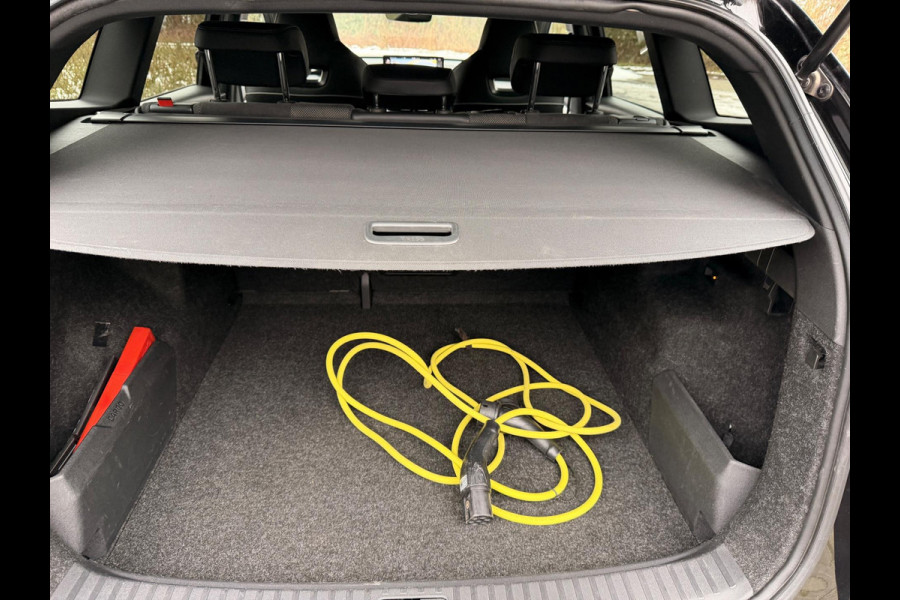 Škoda ENYAQ iV 60 SPORTLINE BLACK-EDITION LEDER APPLE CARPLAY|ANDROID NAVI CLIMATE, TREKHAAK