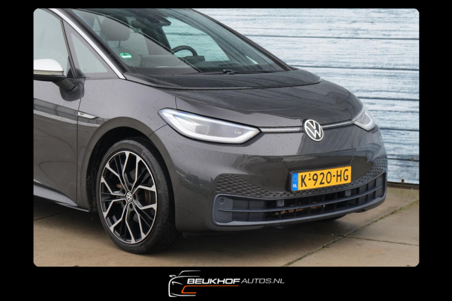 Volkswagen ID.3 First Max 58 kWh Pano Trekhaak Carplay Cam