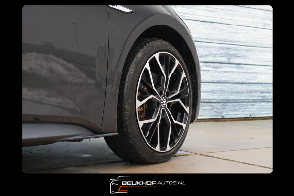 Volkswagen ID.3 First Max 58 kWh Pano Trekhaak Carplay Cam