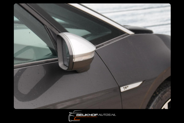 Volkswagen ID.3 First Max 58 kWh Pano Trekhaak Carplay Cam