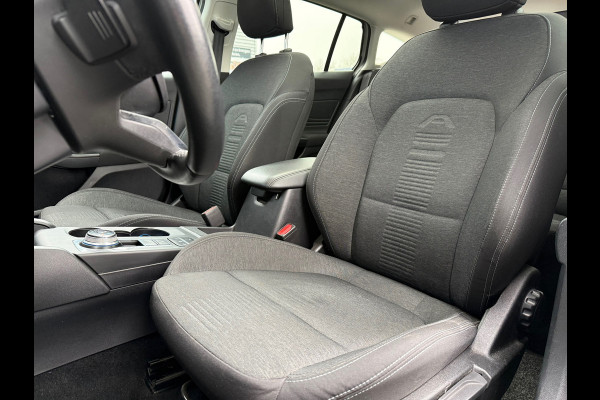 Ford FOCUS Wagon 1.0 EcoBoost Active Business - Automaat - Panodak - Trekhaak - Navi - Parkeerhulp
