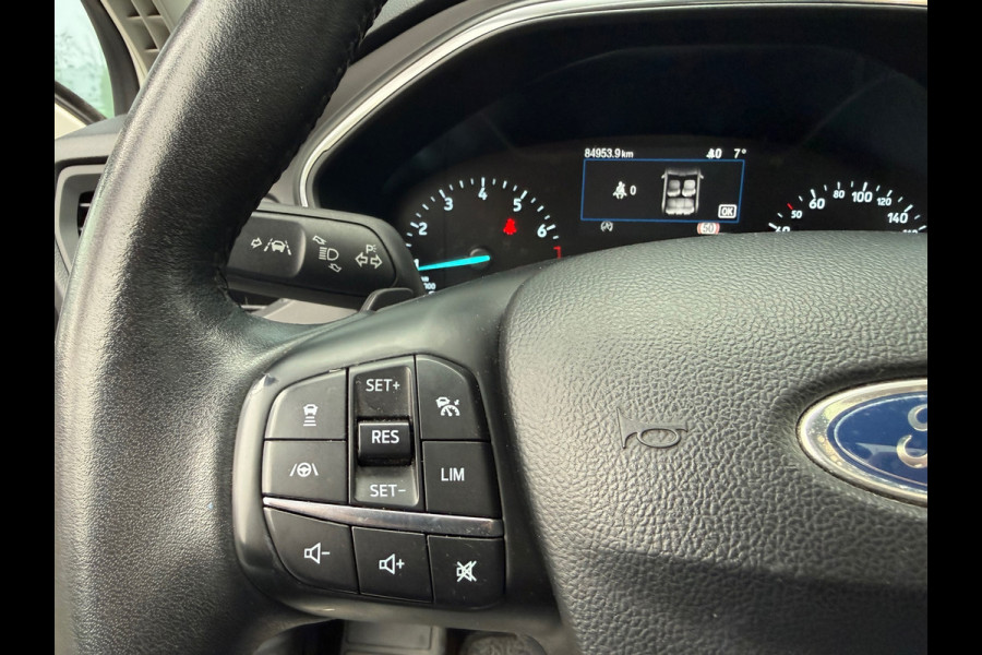 Ford FOCUS Wagon 1.0 EcoBoost Active Business - Automaat - Panodak - Trekhaak - Navi - Parkeerhulp