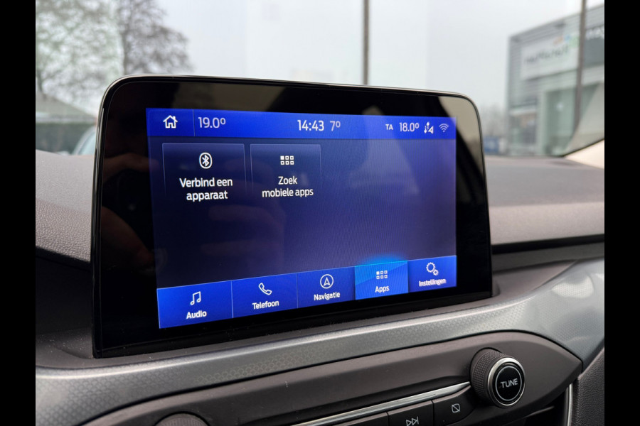Ford FOCUS Wagon 1.0 EcoBoost Active Business - Automaat - Panodak - Trekhaak - Navi - Parkeerhulp