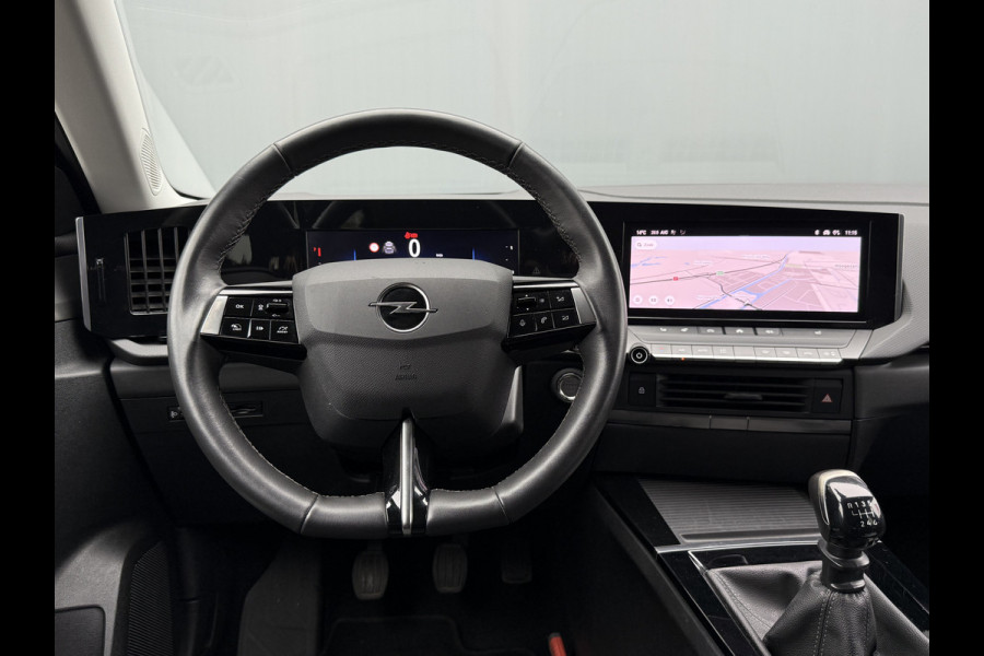 Opel Astra BWJ 12-2022 | 1.2 131PK! Bus. Edition | CAMERA | NAVI | CLIMA | CARPLAY | AD CRUISE | PDC 2X | STOELVERW | STUURWIELVERW |