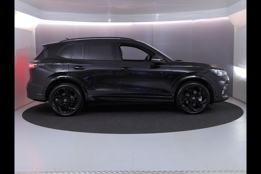 Volkswagen Tiguan 1.5 eHybrid R-Line Business 272pk| el. trekhaak| leer| 20'LMvelgen| Camera| Head-up display