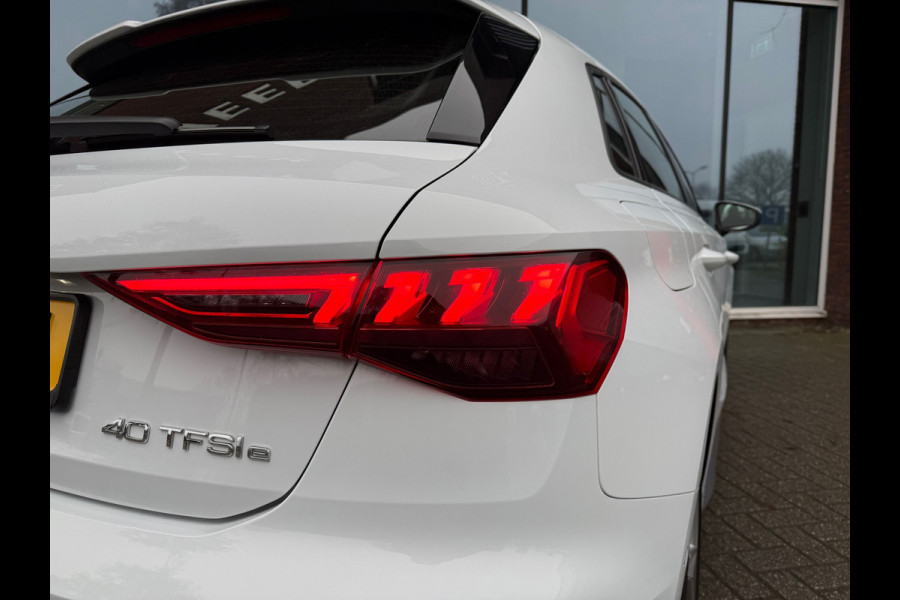 Audi A3 Sportback 40 TFSI e Advanced edition S Line - Automaat - Navi - Winterpakket