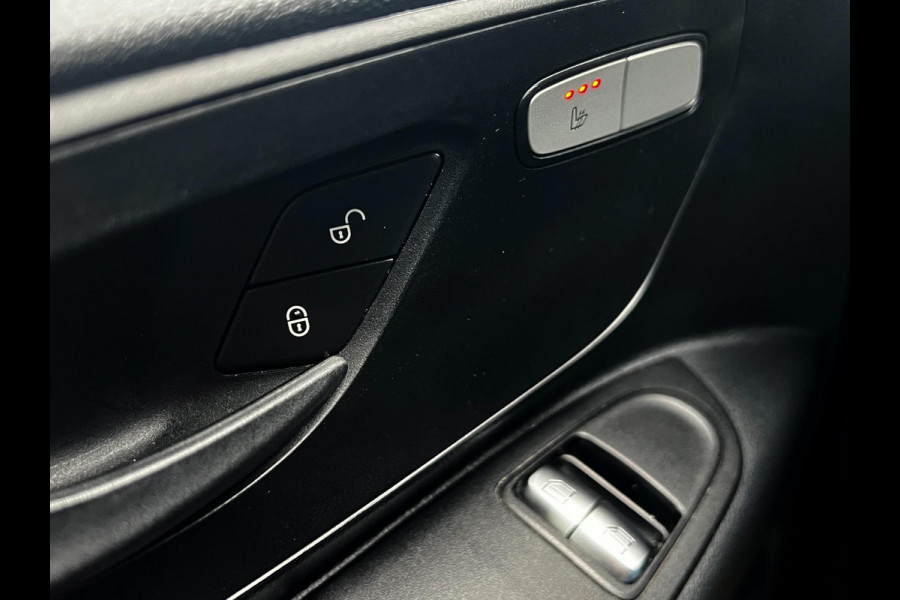 Mercedes-Benz eVito EVito Lang 41 kWh Carplay_Navi_F1 Flippers_Stoelverw
