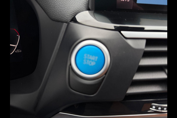 BMW iX3 High Executive 80 kWh SOH 97% PANORAMADAK/HEAD-UP/HARMANKARDON/ /TREKHAAK/LEER FULL-LED/360" CAMERA |