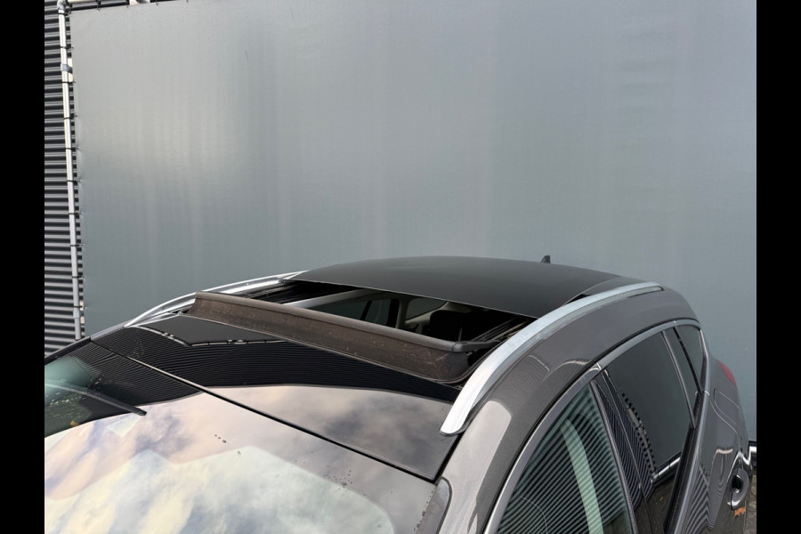 Ford FOCUS Wagon BWJ 11-2020 | 1.5T 150PK Vignale AUTOMAAT | LEER | PANO DAK | TREKHAAK | CAMERA | CLIMA | NAVI | LED | PDC 2X | CARPLAY