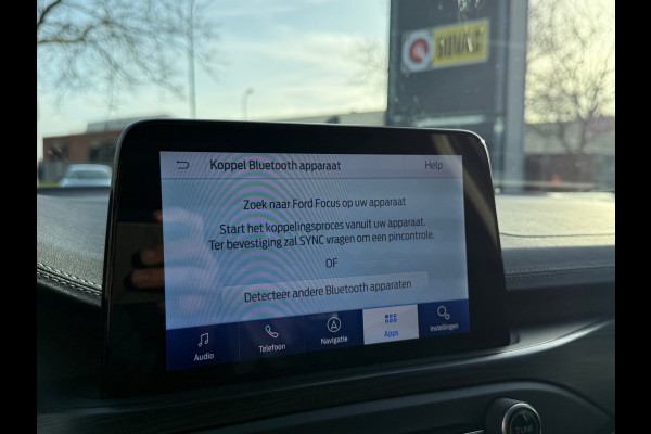 Ford FOCUS Wagon BWJ 11-2020 | 1.5T 150PK Vignale AUTOMAAT | LEER | PANO DAK | TREKHAAK | CAMERA | CLIMA | NAVI | LED | PDC 2X | CARPLAY