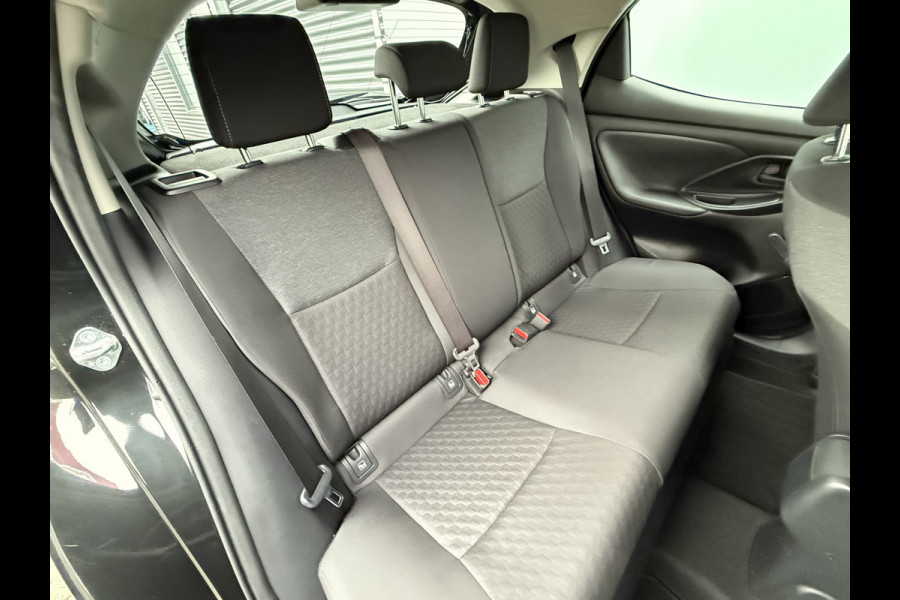 Toyota Yaris BWJ 2022 | 1.5 116PK Hybrid Active AUTOMAAT | TREKHAAK | CLIMA | NAVI | CAMERA | CRUISE | CARPLAY |