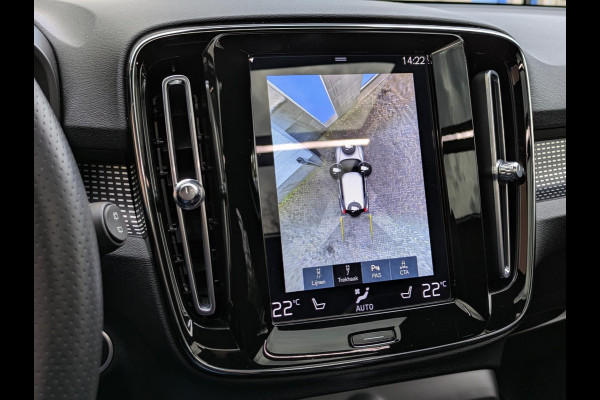Volvo XC40 2.0 B4 R-Design|Panodak|Memory|Harman/Kardon|Adaptive-Cruise|Trekhaak|360-Camera|Stoel/Stuurverwarming