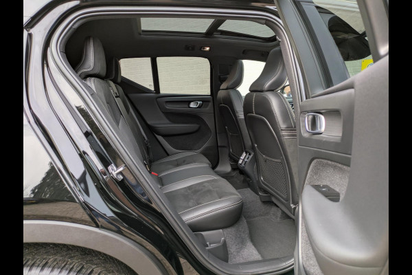 Volvo XC40 2.0 B4 R-Design|Panodak|Memory|Harman/Kardon|Adaptive-Cruise|Trekhaak|360-Camera|Stoel/Stuurverwarming
