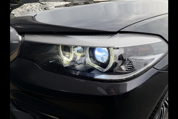 BMW 5 Serie 520i Executive Edition | Navigatie | Lederen Bekleding | 18 Inch Lichtmetalen Velgen | Cruise Control |
