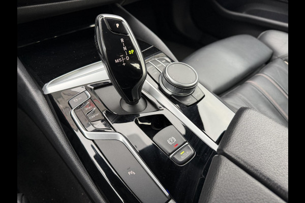 BMW 5 Serie 520i Executive Edition | Navigatie | Lederen Bekleding | 18 Inch Lichtmetalen Velgen | Cruise Control |