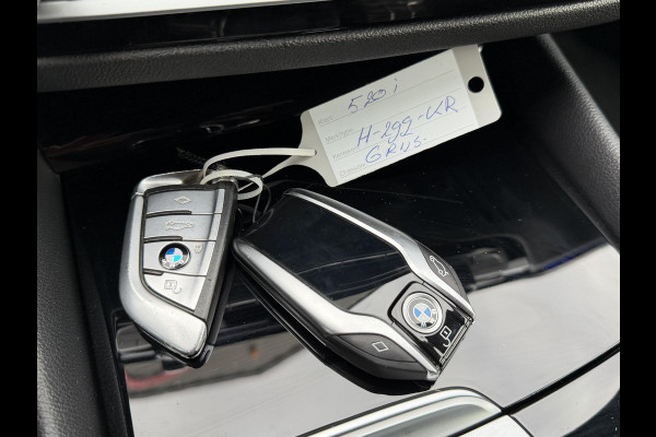 BMW 5 Serie 520i Executive Edition | Navigatie | Lederen Bekleding | 18 Inch Lichtmetalen Velgen | Cruise Control |