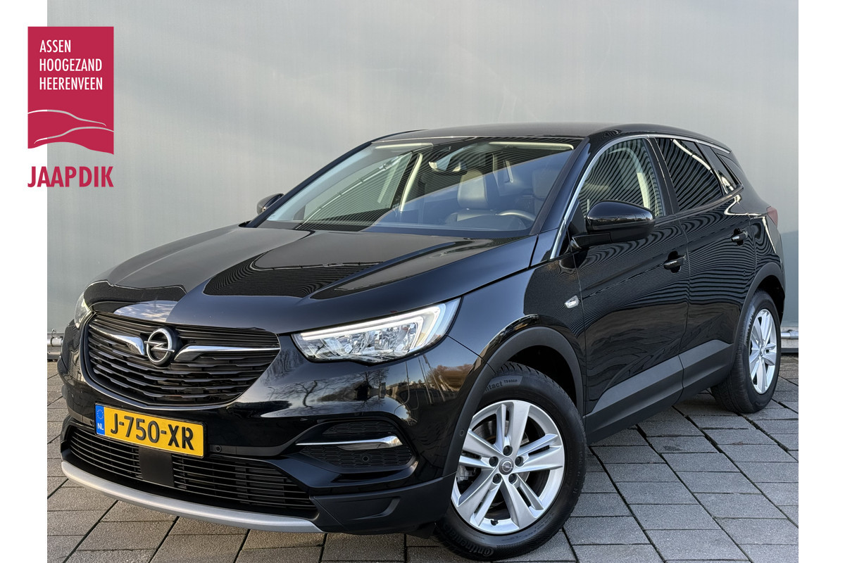 Opel Grandland X BWJ 11-2020 | 1.2T 131PK Bus Executive | TREKHAAK | CLIMA | NAVI | LEDER/STOF | SPORTSTOELEN | PDC 2X | CARPLAY |