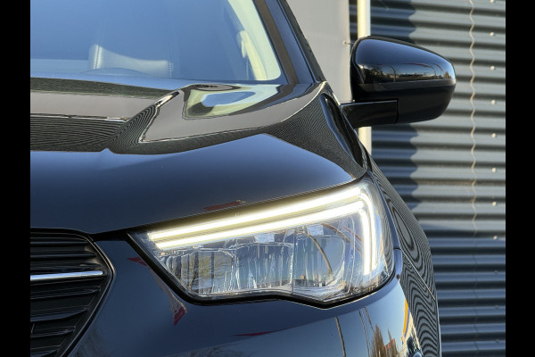 Opel Grandland X BWJ 11-2020 | 1.2T 131PK Bus Executive | TREKHAAK | CLIMA | NAVI | LEDER/STOF | SPORTSTOELEN | PDC 2X | CARPLAY |