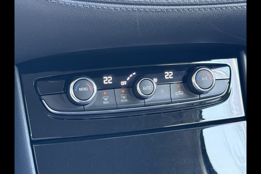 Opel Grandland X BWJ 11-2020 | 1.2T 131PK Bus Executive | TREKHAAK | CLIMA | NAVI | LEDER/STOF | SPORTSTOELEN | PDC 2X | CARPLAY |