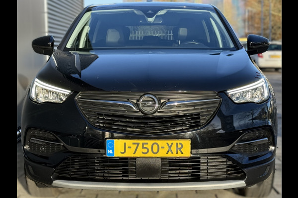 Opel Grandland X BWJ 11-2020 | 1.2T 131PK Bus Executive | TREKHAAK | CLIMA | NAVI | LEDER/STOF | SPORTSTOELEN | PDC 2X | CARPLAY |