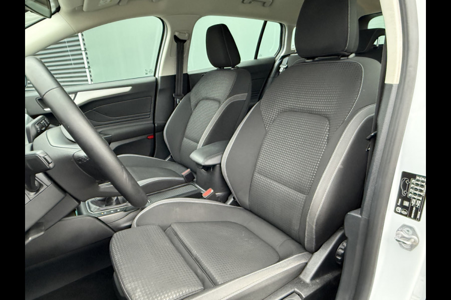 Ford FOCUS Wagon BWJ 2021 | 1.0T 124PK Hybrid Trend Edition NWE APK | CAMERA A | SPORTSTOELEN | NAVI | PDC 2X | AIRCO | LICHTMETAAL | ARPLAY | DAB | CRUISE |