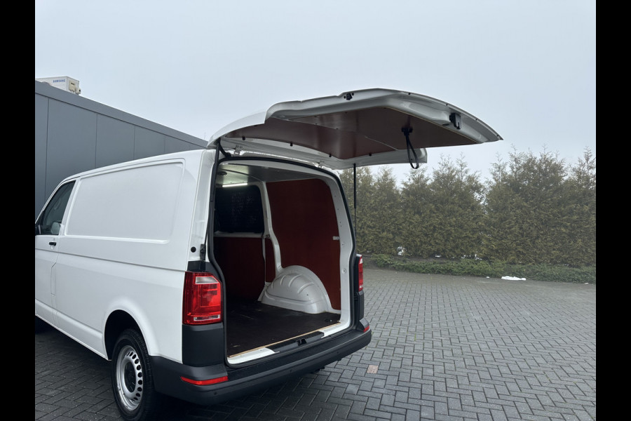 Volkswagen Transporter 2.0 TDI 102 PK / L1H1 / 1e EIG. / CAMERA / AIRCO / CRUISE / ACHTERKLEP / NETTE BUS