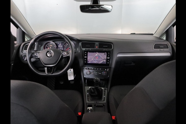 Volkswagen Golf 1.0 TSI Comfortline 115 pk | Navigatie | Parkeersensoren | Adaptieve cruise control | Apple Carplay/Android Auto |