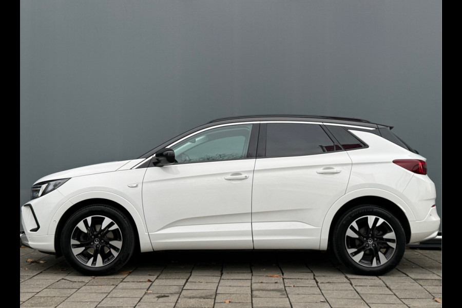Opel Grandland BWJ 2022 | 1.2T 131PK Ultimate | TREKHAAK | 360 CAMERA | LEDER/ALCANTARA | CLIMA | WINTERPAKKET | NAVI | CARPLAY
