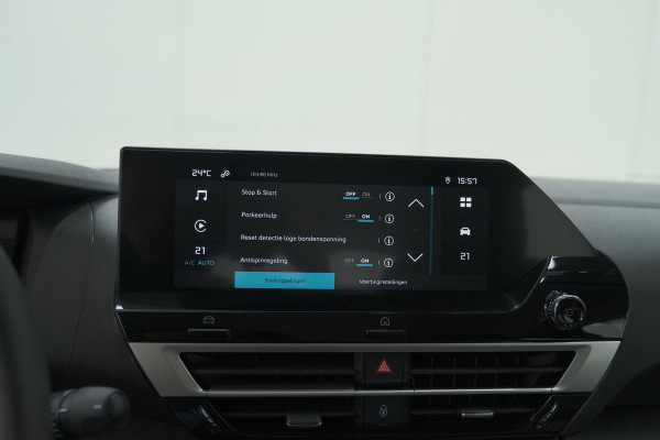Citroën C4 Puretech 130 Plus | Camera | Apple Carplay | Parkeersensoren