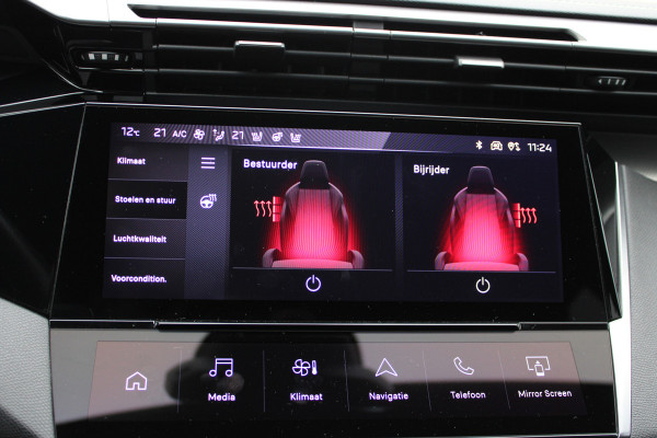 Peugeot 308 1.6 Plug-in Hybrid 225 GT | Alcantara | Navigatie | Black Pack