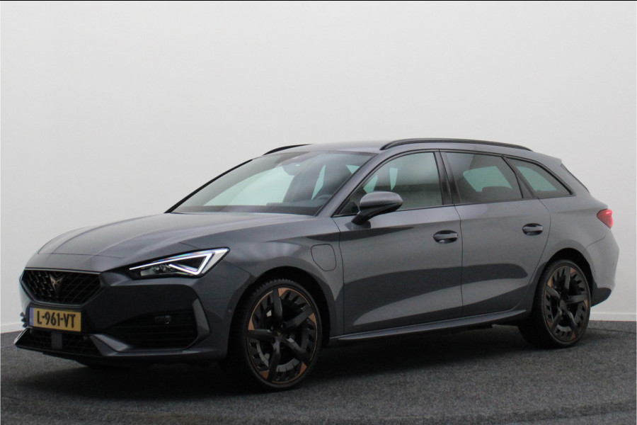 CUPRA Leon Sportstourer 1.4 e-Hybrid VZ Adrenaline Virtual Cockpit, Kuipstoelen, Beats Audio, ACC, Camera, Keyless, 19"