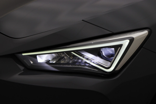 CUPRA Leon Sportstourer 1.4 e-Hybrid VZ Adrenaline Virtual Cockpit, Kuipstoelen, Beats Audio, ACC, Camera, Keyless, 19"