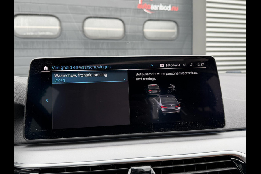 BMW 5 Serie 530e Business Edition Plus | Panoramadak | Camera | Lederen Bekleding | Laser | Elektrische Trekhaak |