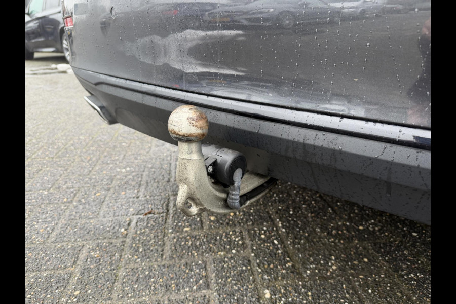 BMW 5 Serie 530e Business Edition Plus | Panoramadak | Camera | Lederen Bekleding | Laser | Elektrische Trekhaak |