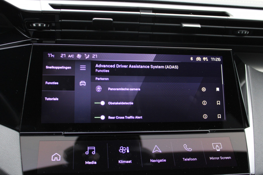 Peugeot 308 1.6 Plug-in Hybrid 225 GT | Alcantara | Navigatie | Black Pack