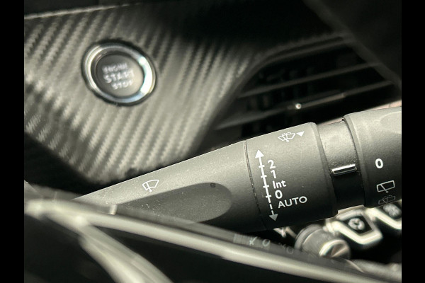 Peugeot 208 1.2 PureTech Allure | Origineel Nederlands | Climate / Cruise control Carplay Lichtmetaal