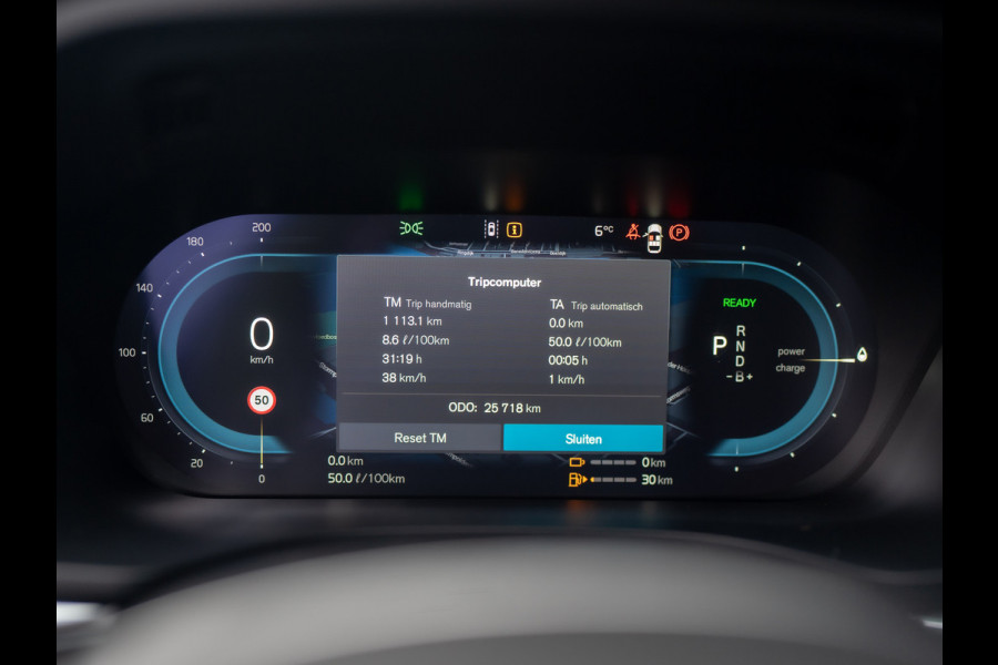 Volvo XC60 2.0 T6 Plug-in hybrid AWD Ultra Black Edition Prijs Rijklaar!!