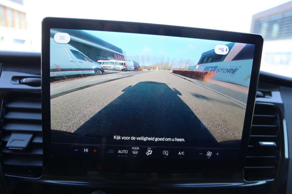 Ford Transit 330 2.0 TDCI L3/H2 AUTOMAAT CAMERA TREKHAAK DRIVER ASS CLIMA TREKHAAK ZEER VOL UITGERUST LEASE V/A €188,- p.m.